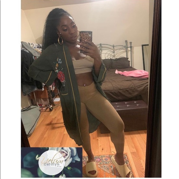 Cute embroidered green robe ๐ - Picture 2 of 3